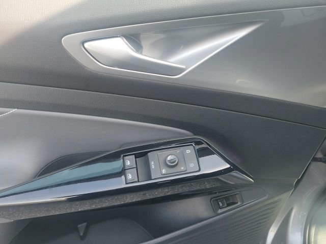 Used 2024 Volkswagen ID.4 Pro S image 14
