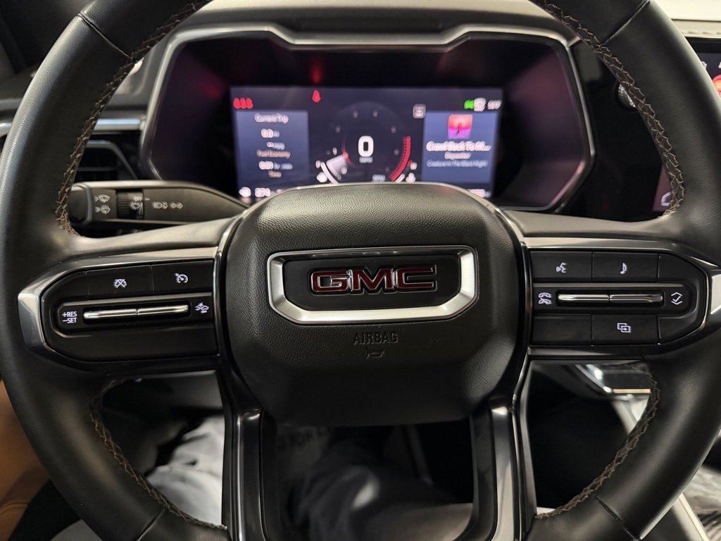 Used 2024 GMC Canyon AT4 w/ Canyon Safety Plus Package image 26