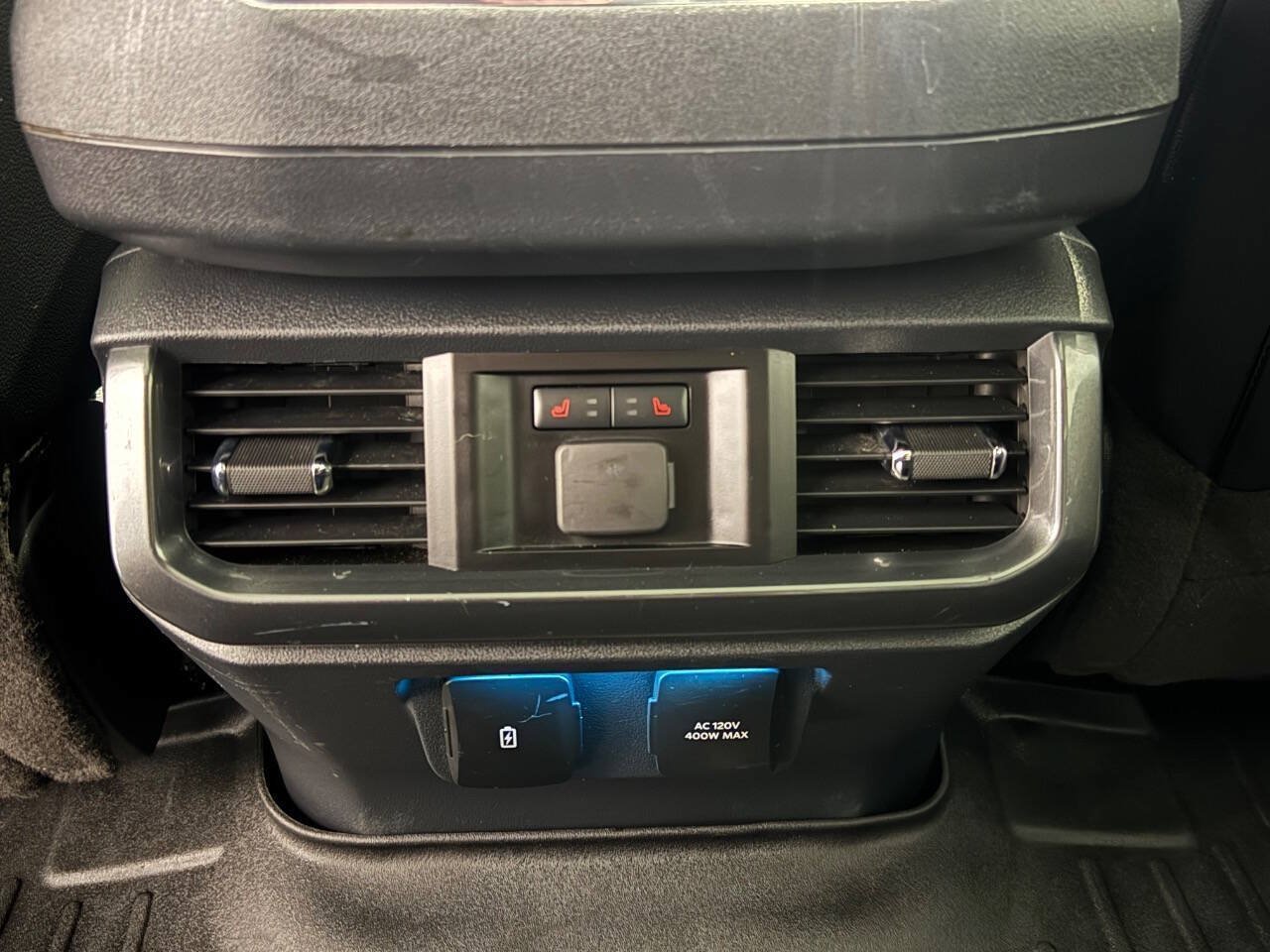 Used 2023 Ford F150 Lariat AWD/4WD image 26