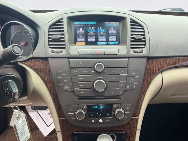 Used 2013 Buick Regal Leather image 27