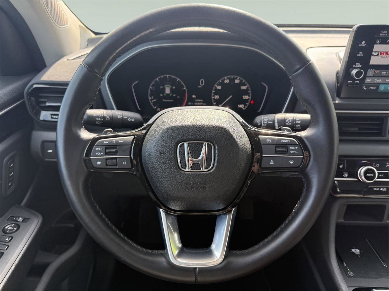 Used 2023 Honda Pilot EX-L image 11