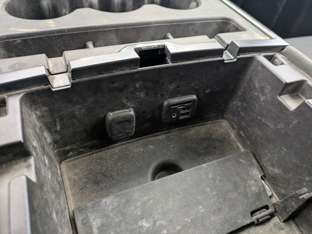 Used 2015 Chevrolet Silverado 2500 LT w/ LT Convenience Package image 37