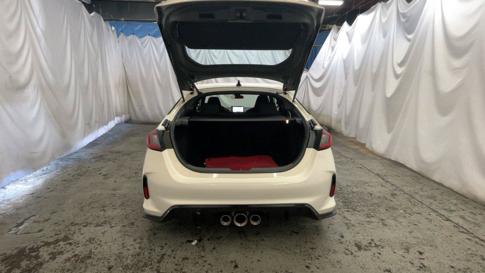 Used 2025 Honda Civic Type R image 21
