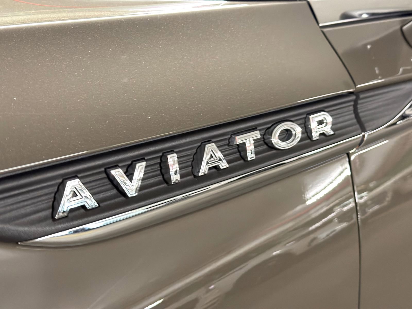 New 2026 Lincoln Aviator Reserve AWD/4WD image 15