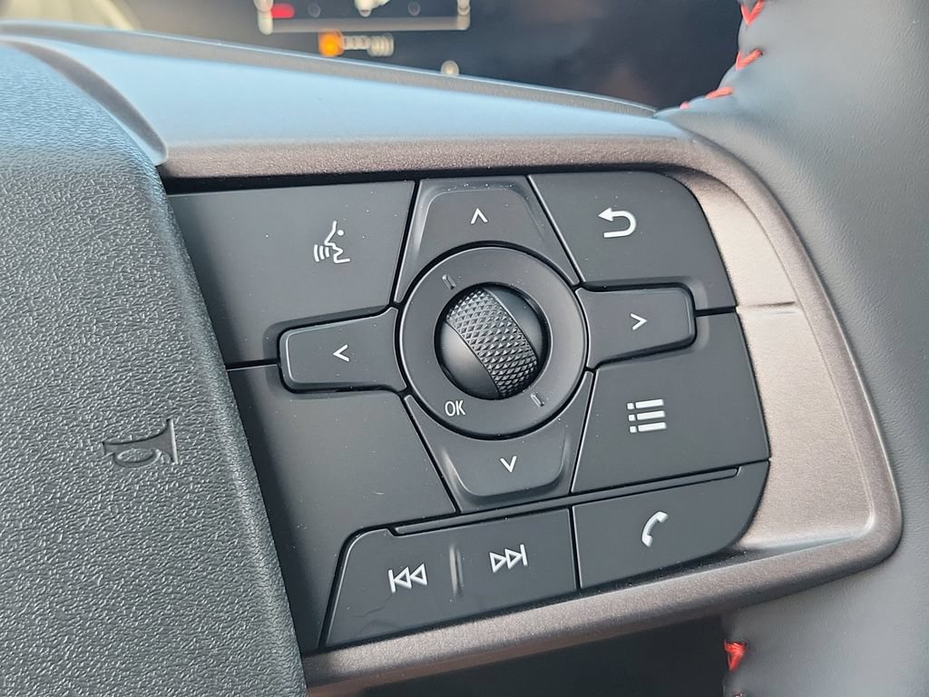 New 2027 Nissan Sentra SR w/ Floor Mat Package FWD image 6