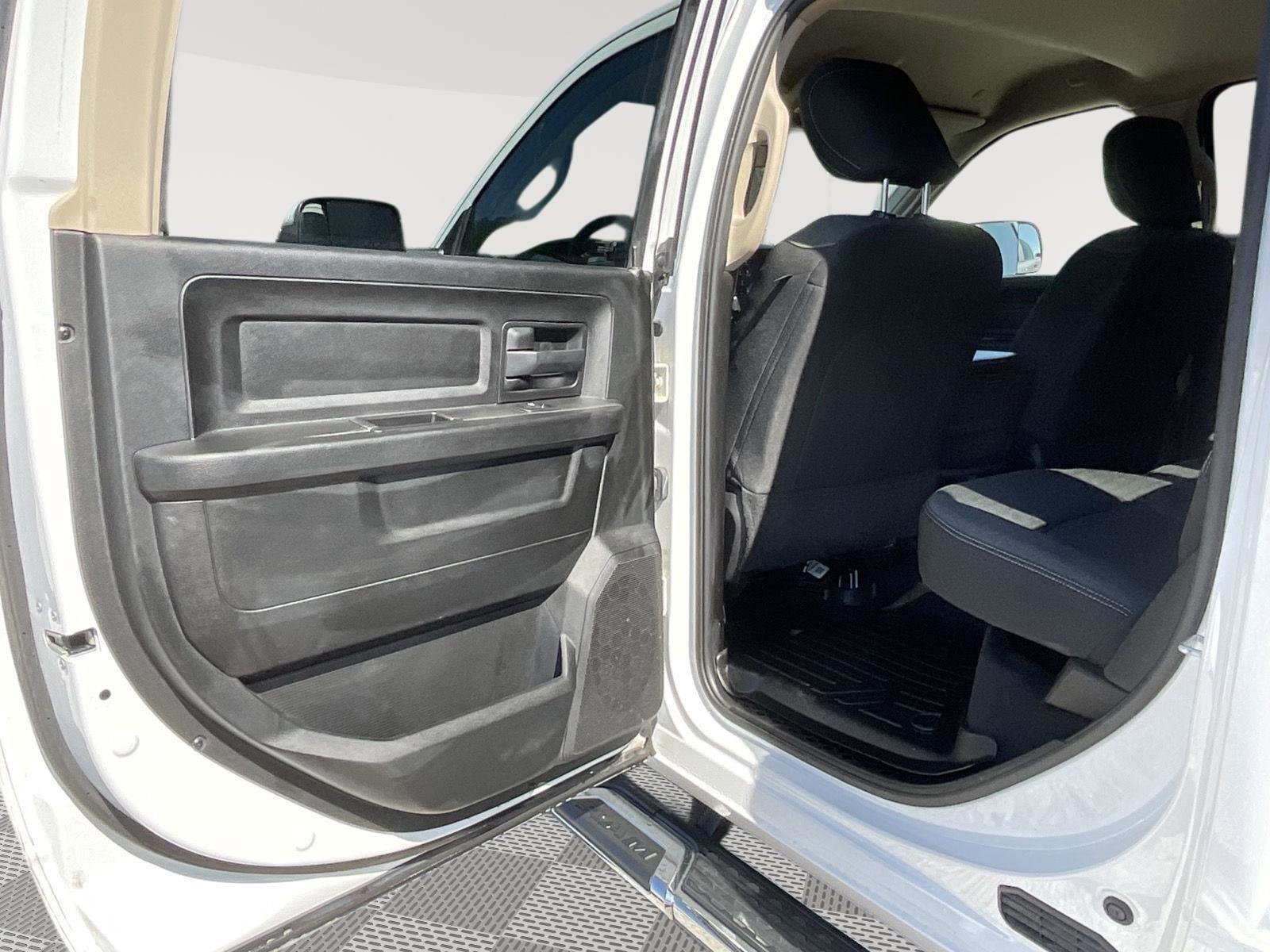 Used 2020 RAM 2500 Tradesman AWD/4WD image 17