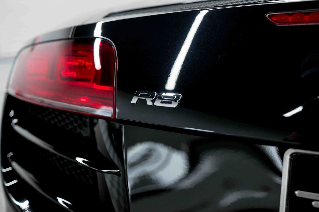 Used 2011 Audi R8 V10 AWD/4WD image 16