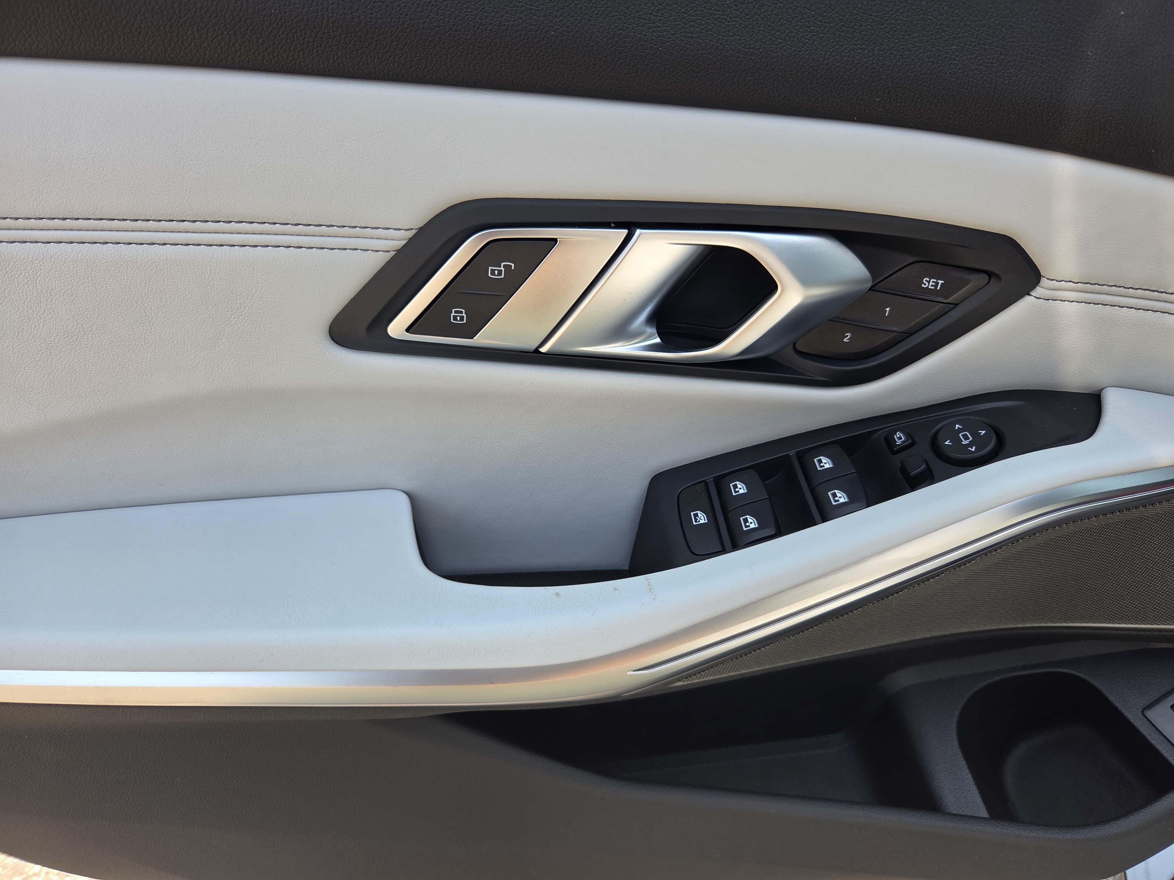 Used 2021 BMW M3 w/ Executive Package RWD image 25