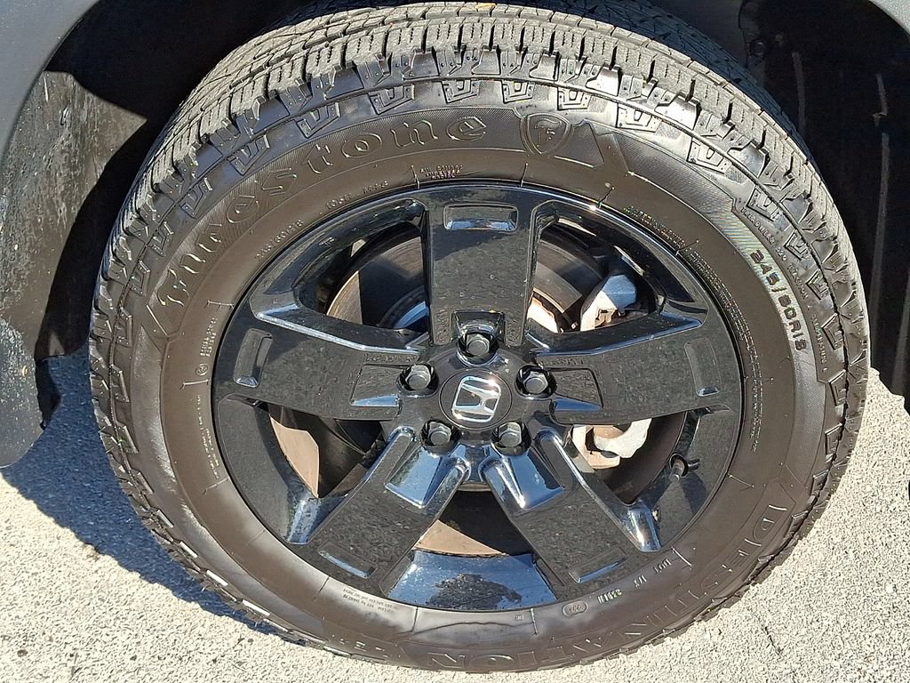 Used 2025 Honda Ridgeline Black Edition image 11