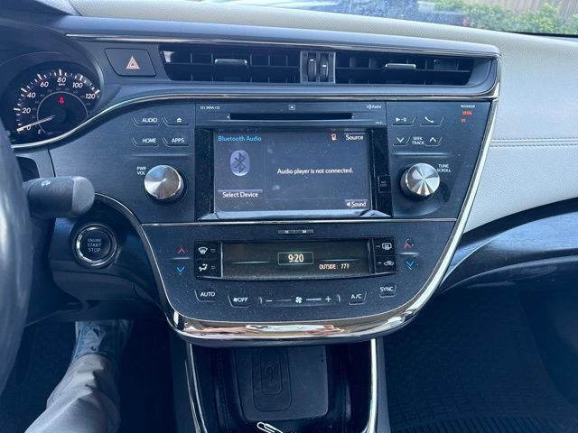 Used 2018 Toyota Avalon Limited FWD image 15