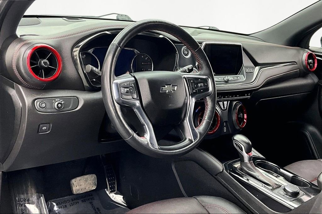 Used 2022 Chevrolet Blazer RS w/ Enhanced Convenience Package image 14