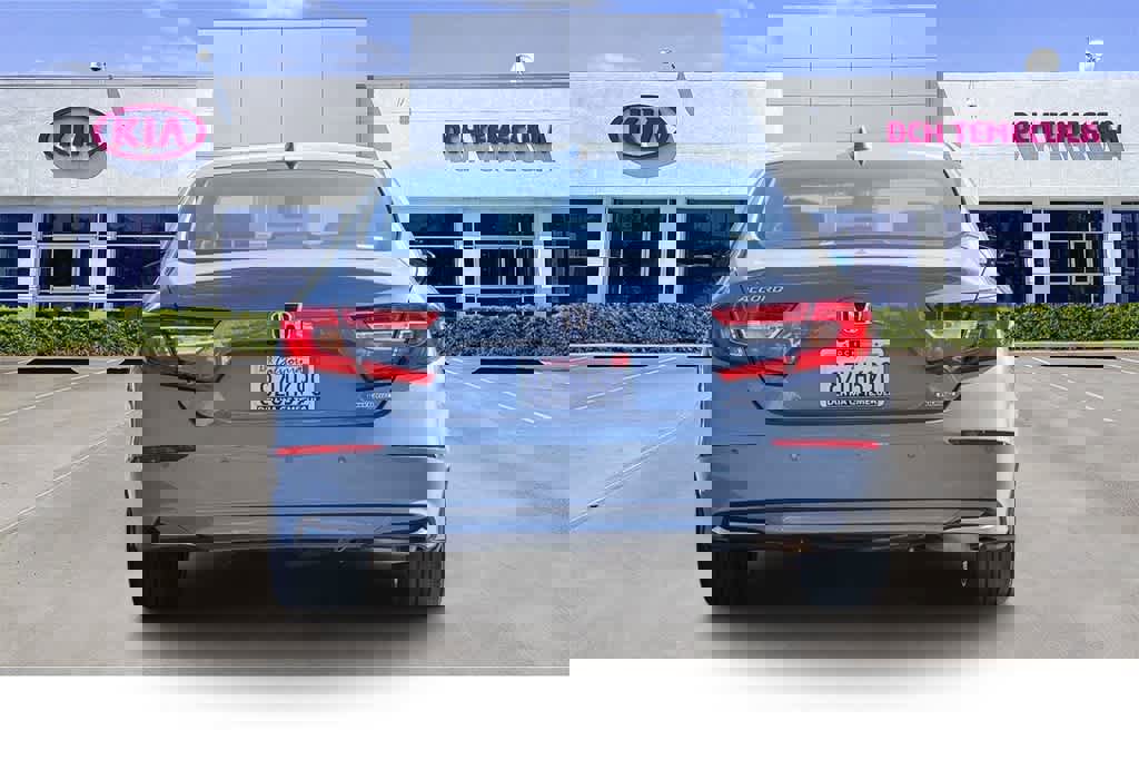 Used 2022 Honda Accord Touring image 5