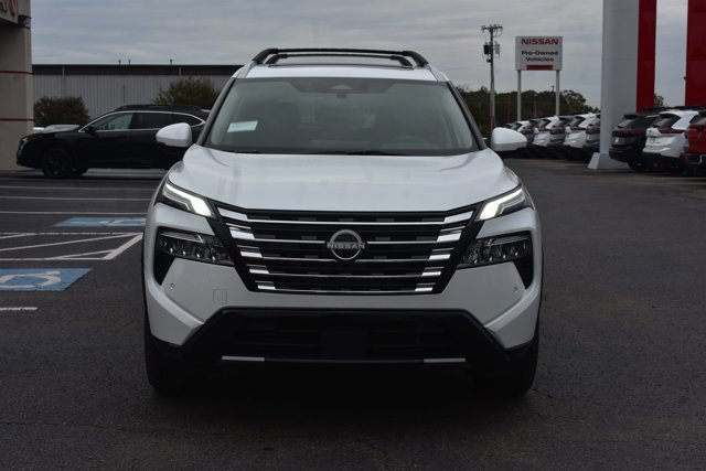 New 2026 Nissan Rogue Platinum w/ Platinum Premium Package image 2