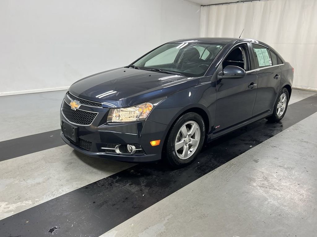 Used 2014 Chevrolet Cruze LT w/ All-Star Edition FWD image 5
