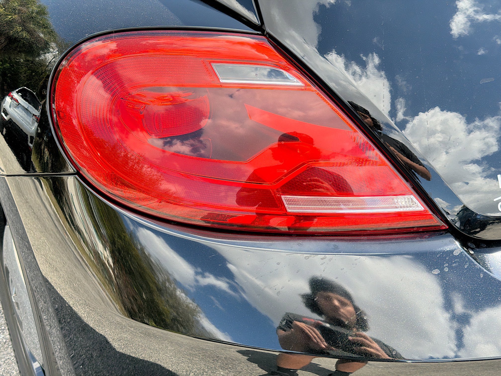 Used 2014 Volkswagen Beetle 2.5 image 10