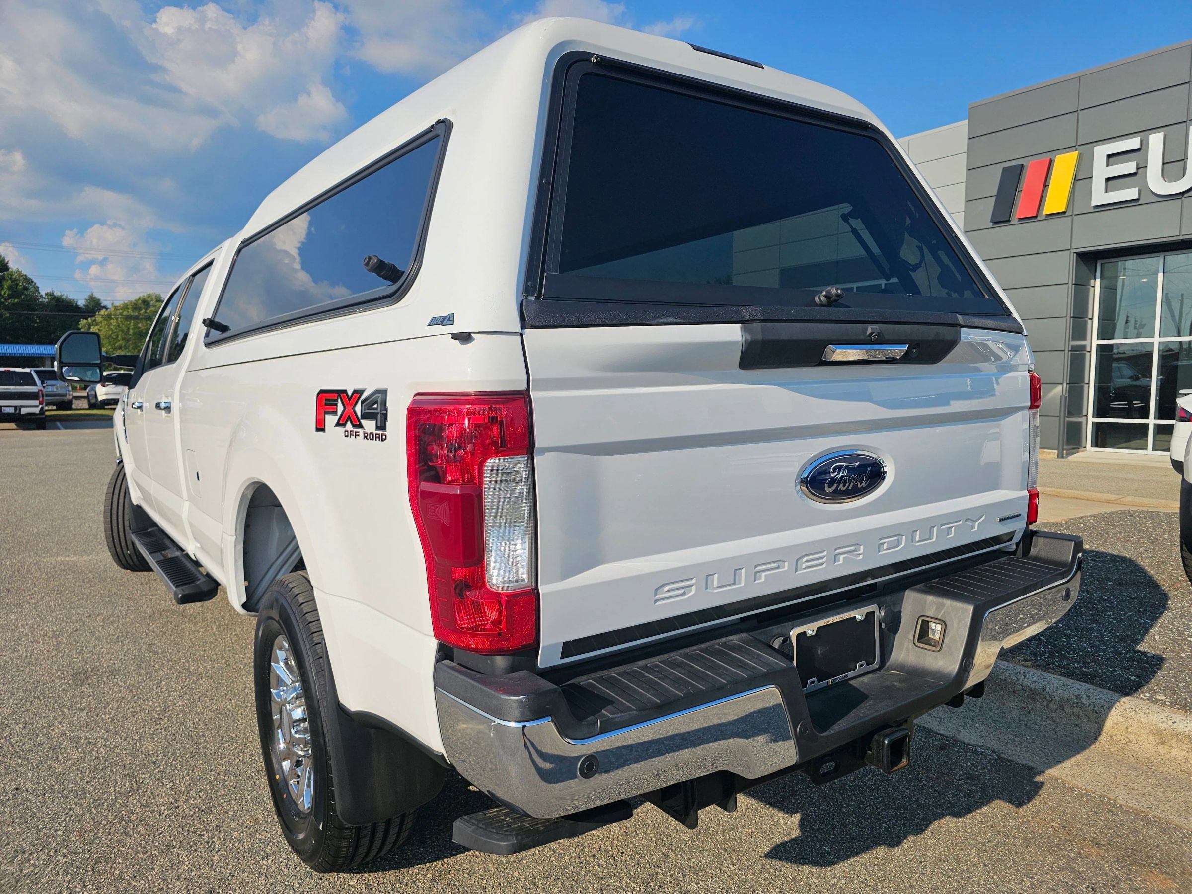 Used 2019 Ford F250 Lariat w/ Chrome Package AWD/4WD image 3
