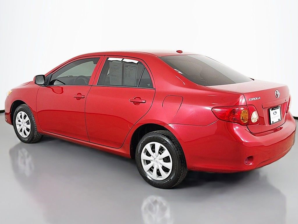 Used 2010 Toyota Corolla LE FWD image 4