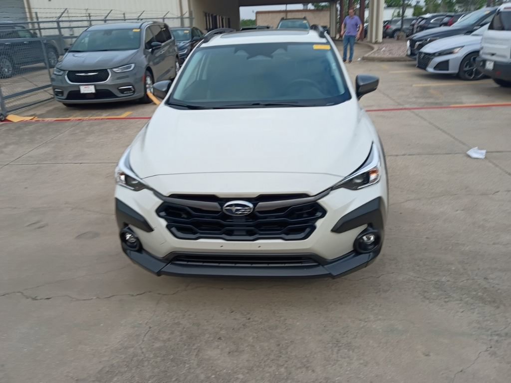 Used 2025 Subaru Crosstrek 2.0i Premium image 5