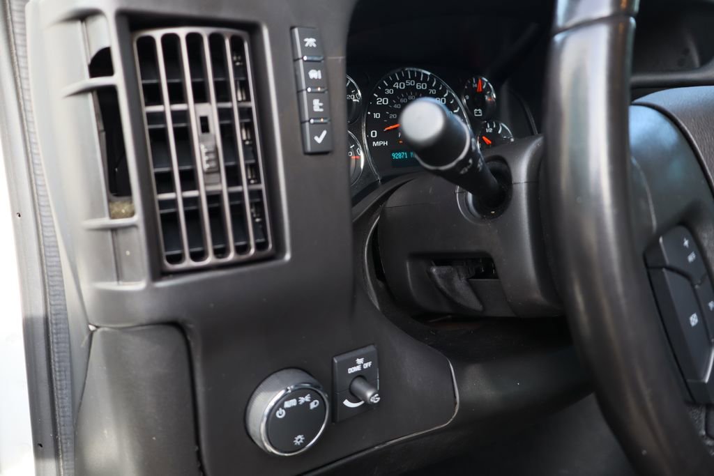 Used 2023 GMC Savana 3500 w/ Power Convenience Package image 11