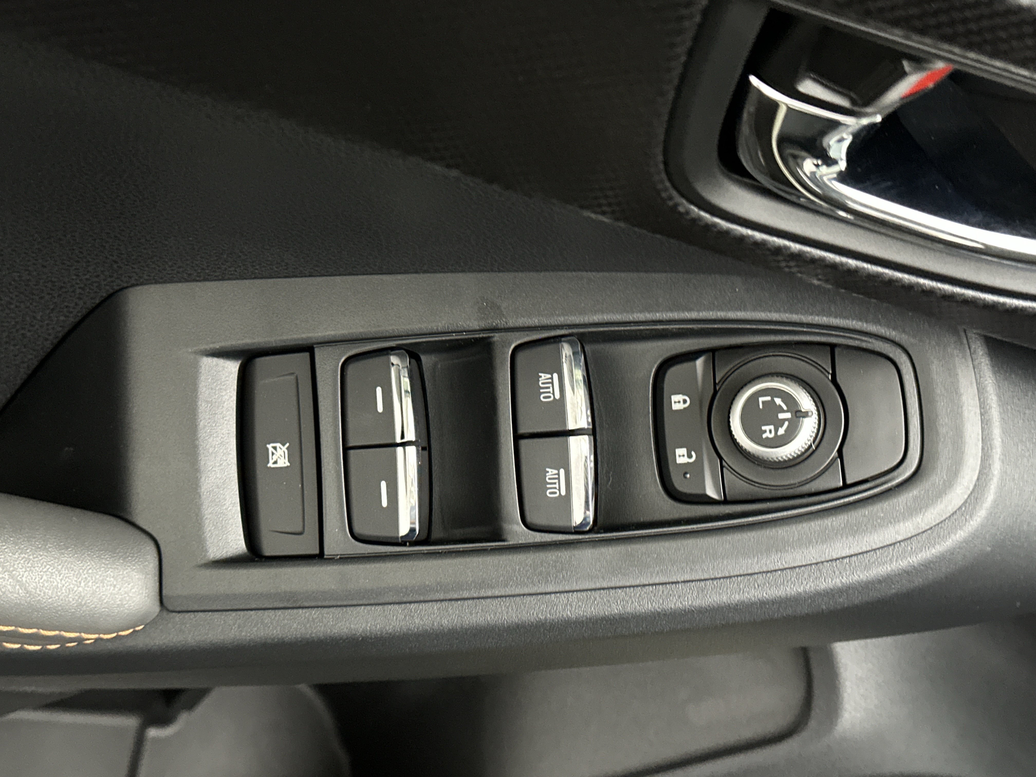 New 2026 Subaru Crosstrek 2.5i Limited AWD/4WD image 18
