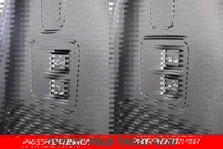 Used 2025 INFINITI QX80 Pure w/ Cargo Package image 34