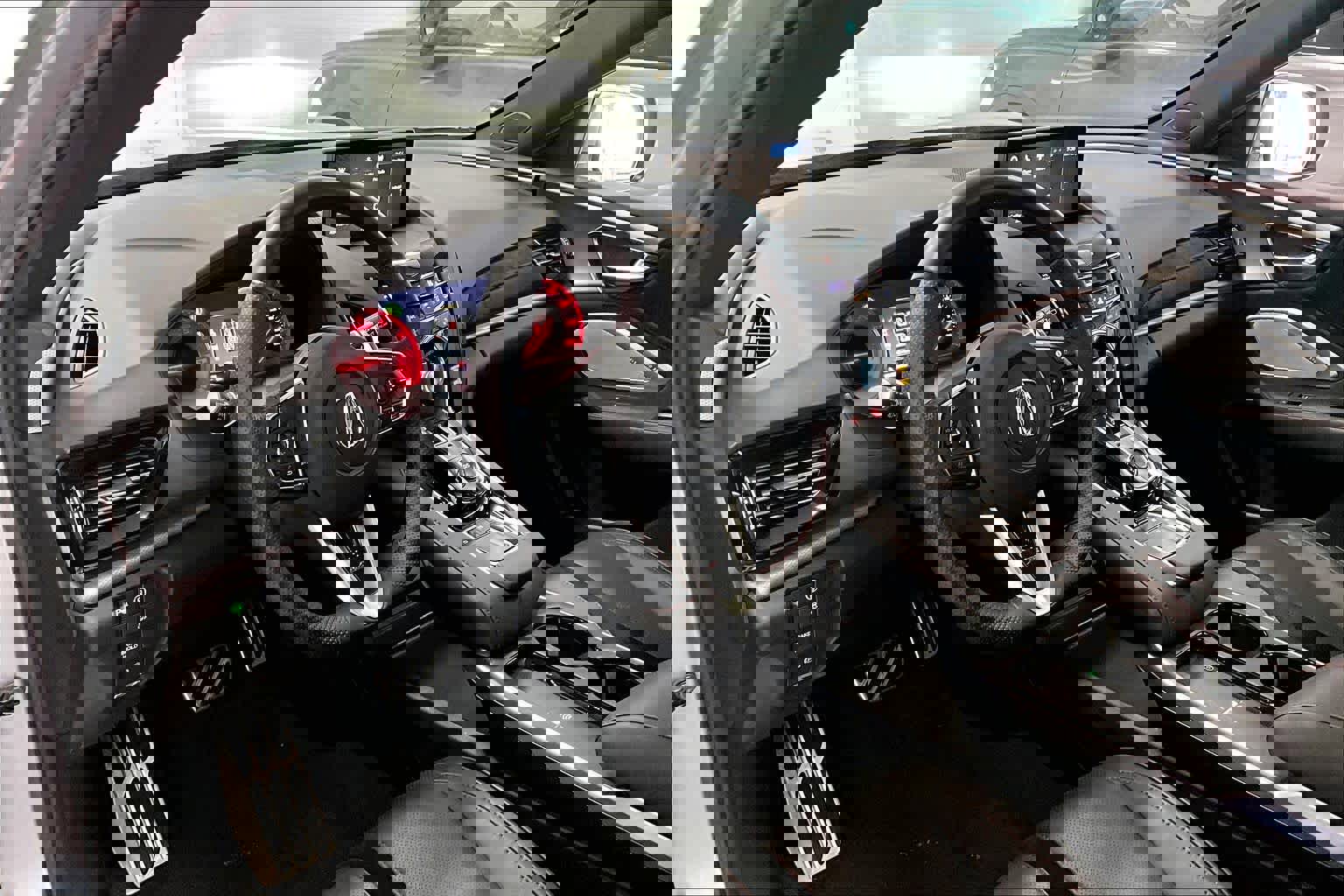 Used 2025 Acura RDX A-Spec image 2