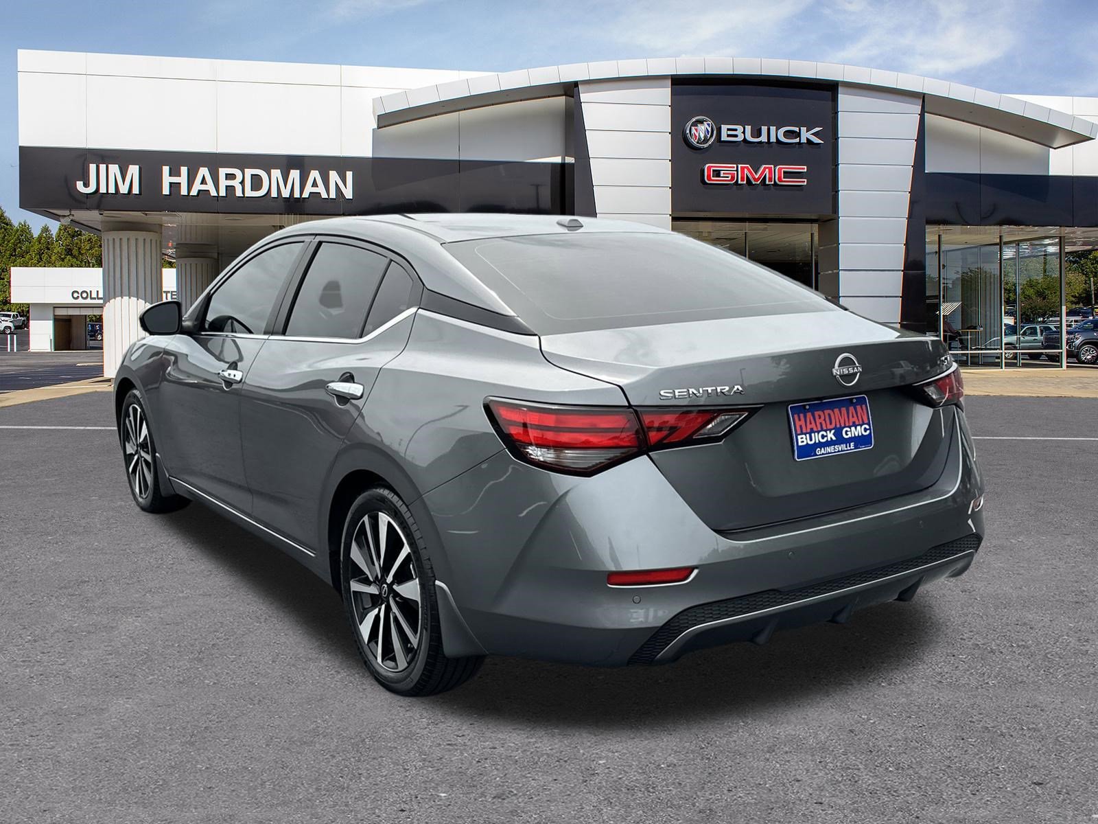 Used 2024 Nissan Sentra SV w/ SV Premium Package FWD image 5