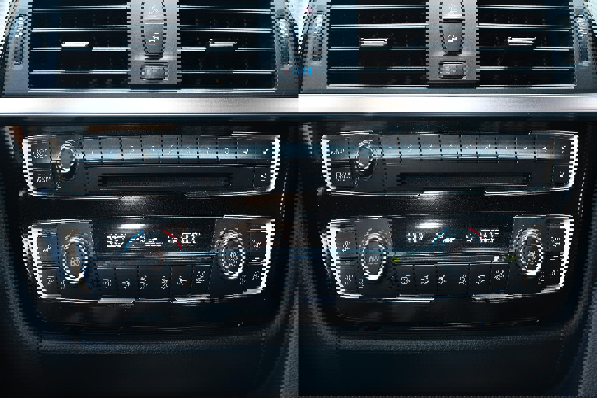 Used 2019 BMW 440i Coupe w/ M Sport Package image 36