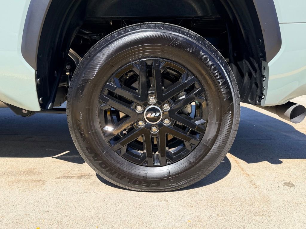 Used 2024 Toyota Tundra SR5 AWD/4WD image 8