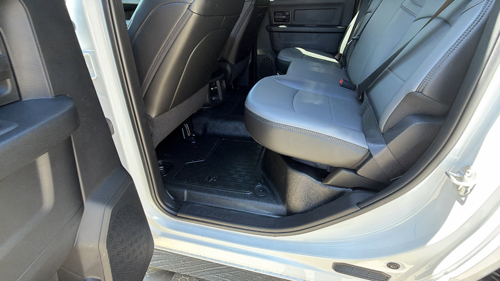 New 2026 RAM 5500 Tradesman image 20