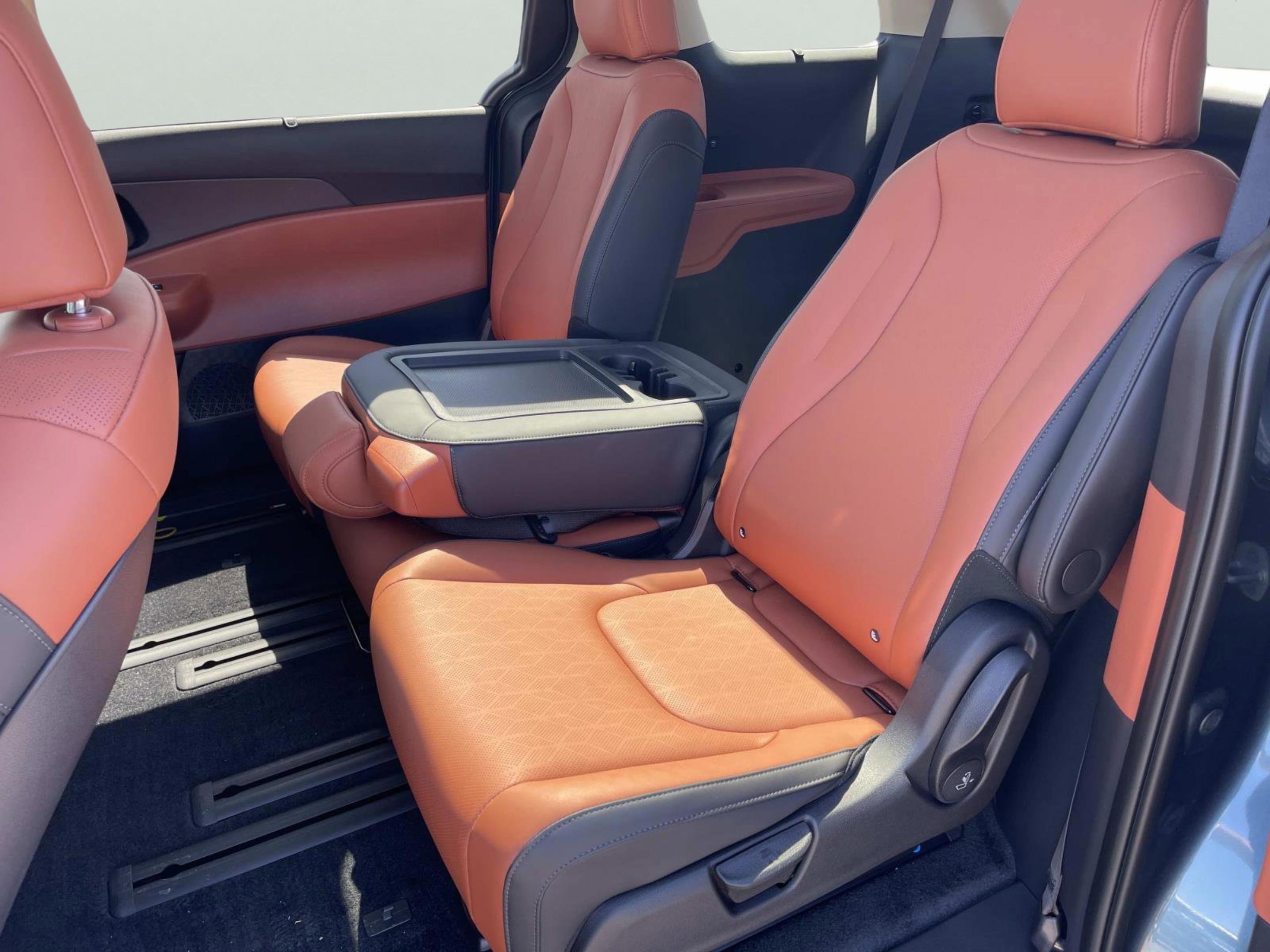 New 2026 Kia Carnival SX image 14