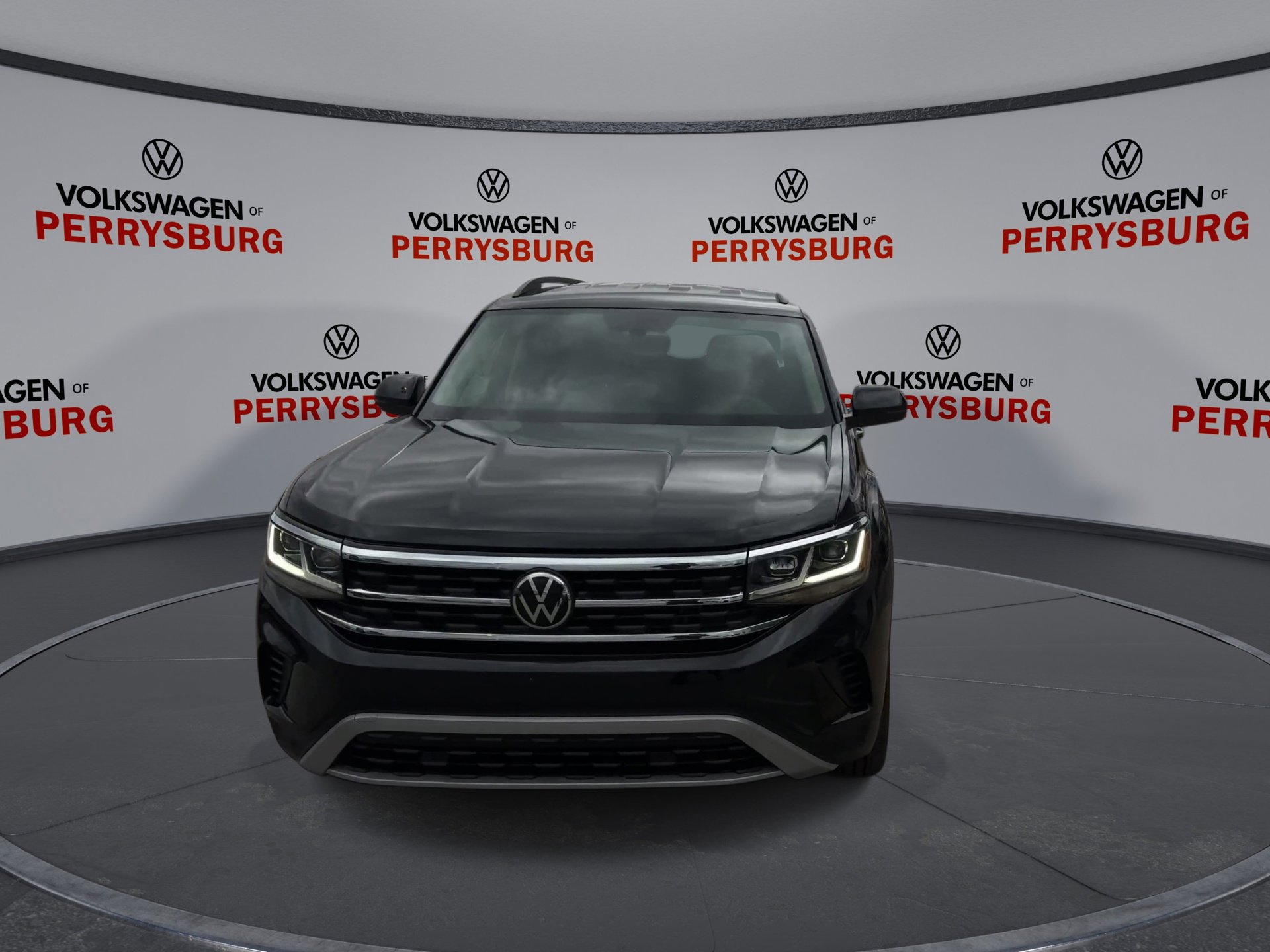 Used 2021 Volkswagen Atlas SE image 3