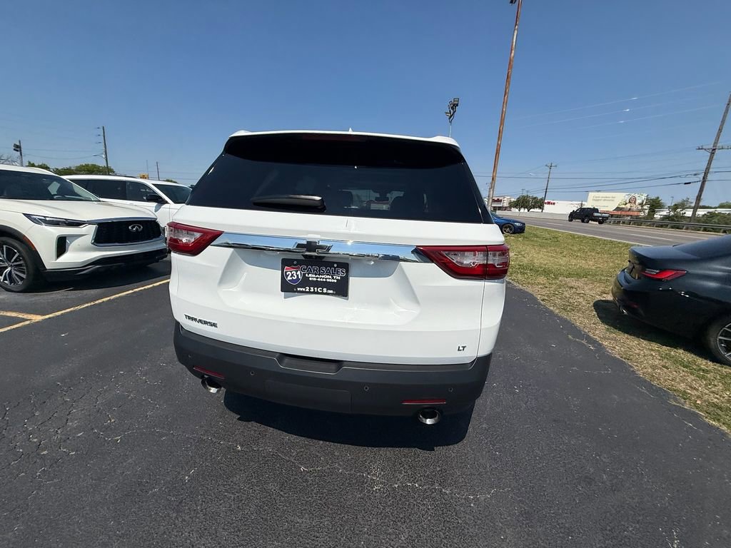 Used 2018 Chevrolet Traverse LT image 4