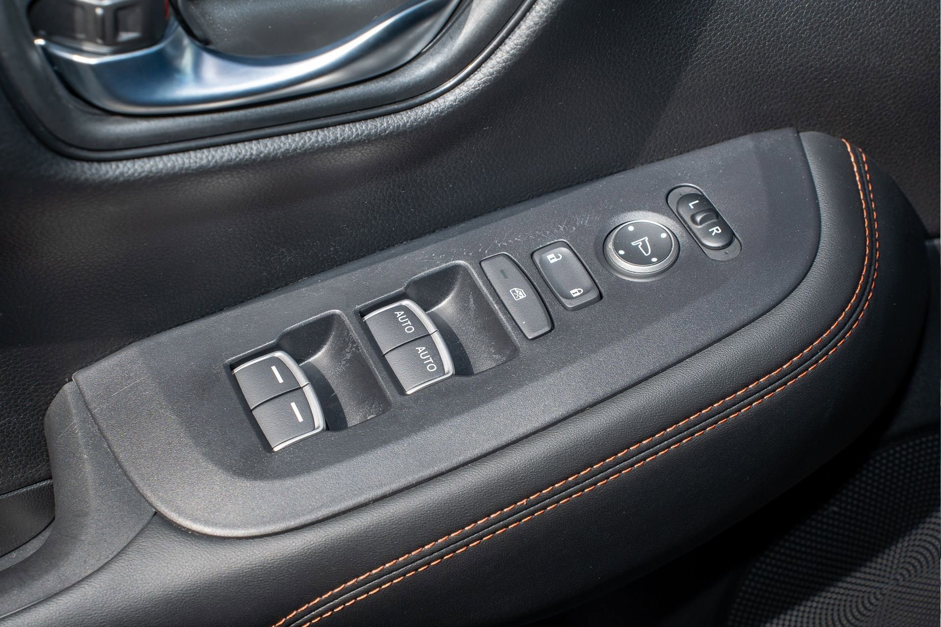 Certified 2023 Honda HR-V Sport image 27