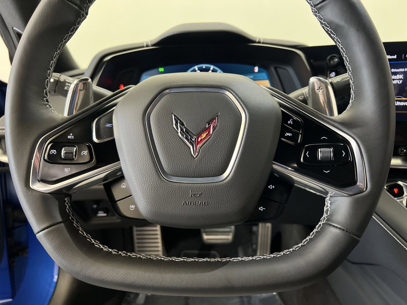 Used 2023 Chevrolet Corvette Stingray Coupe w/ Z51 Performance Package image 46