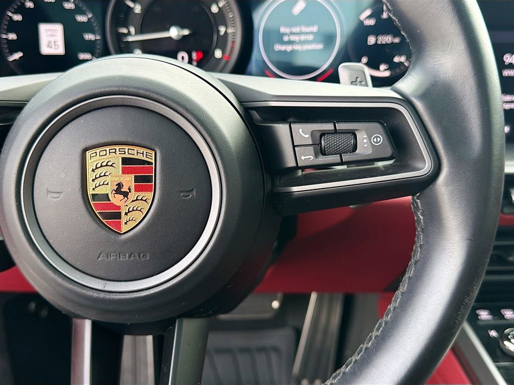 Used 2020 Porsche 911 Carrera 4S w/ Premium Package image 36