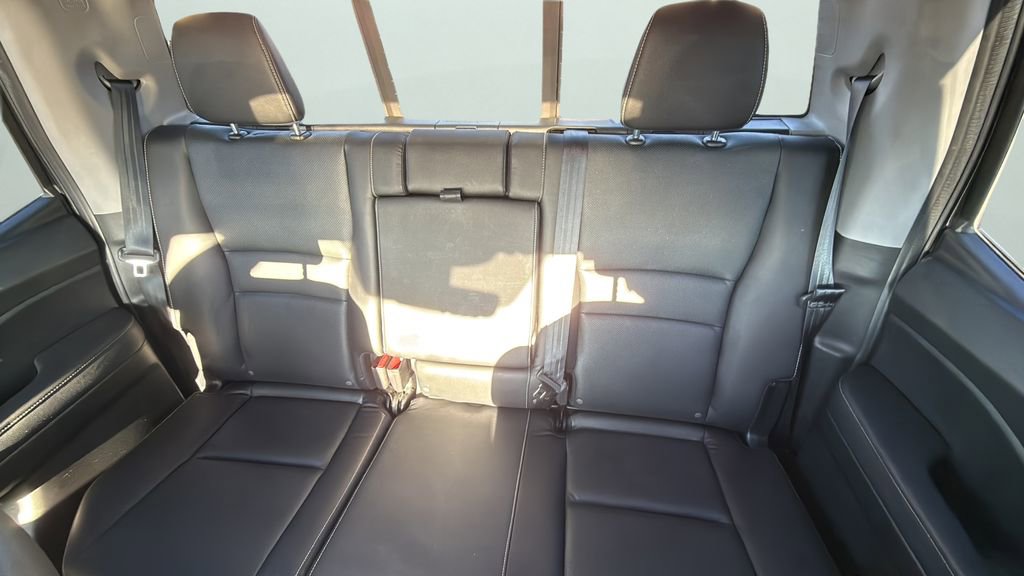 Used 2023 Honda Ridgeline RTL-E image 13
