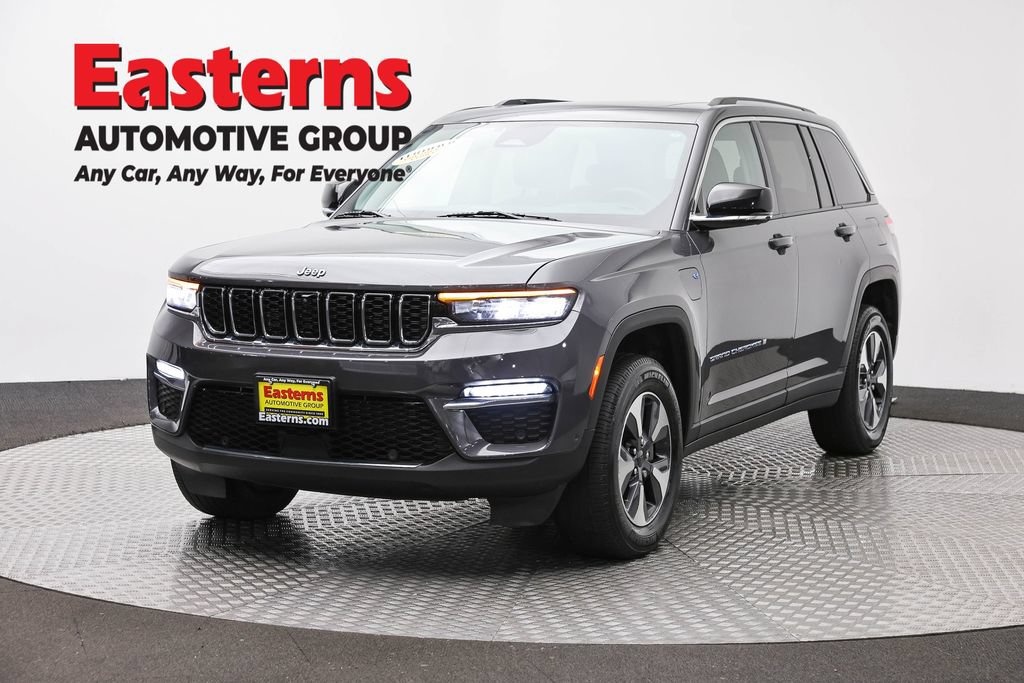 Used 2022 Jeep Grand Cherokee Limited 4xe w/ Luxury Tech Group II AWD/4WD image 1