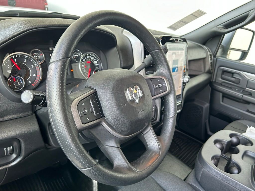 New 2024 RAM 3500 Tradesman image 24