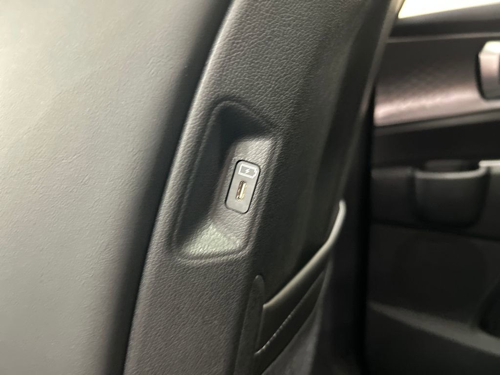 New 2025 Kia Sorento EX w/ Panoramic Sunroof Package image 28