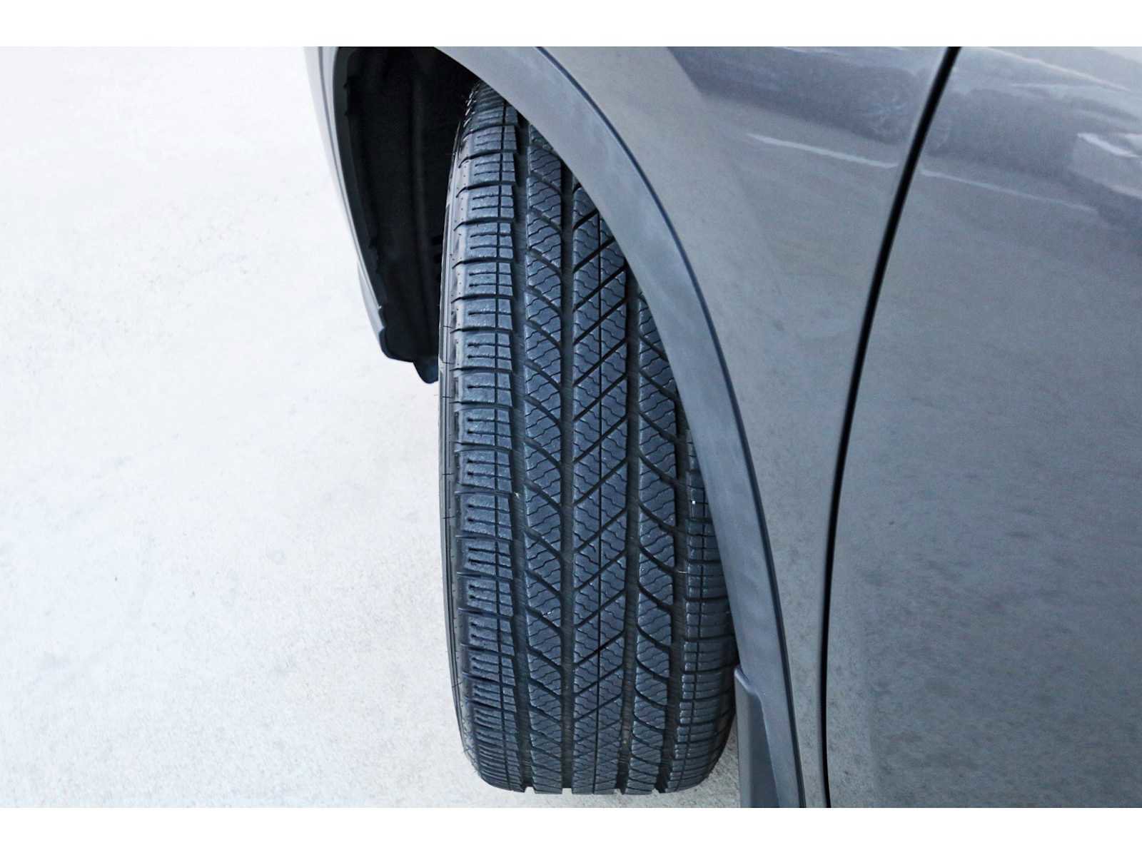 Used 2023 Toyota Highlander LE image 25