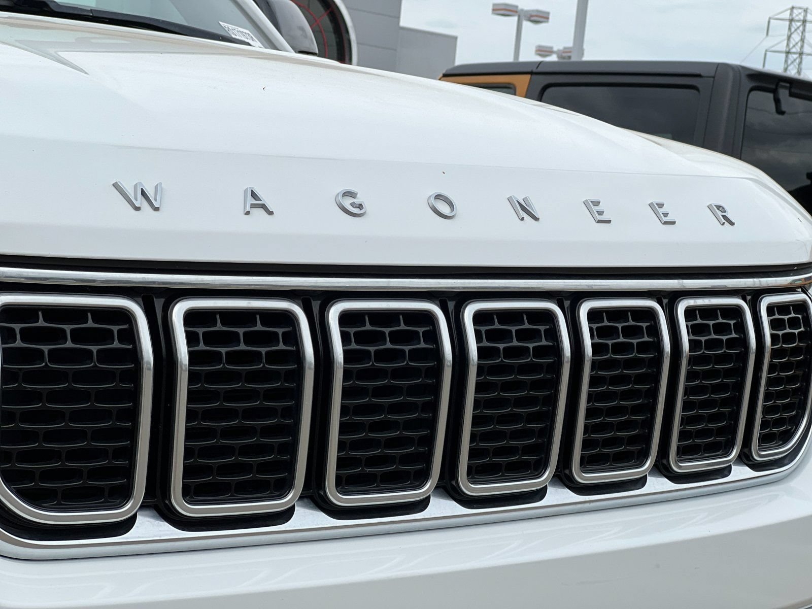 Used 2024 Jeep Wagoneer Series II w/ Flexible Seating Group RWD image 39