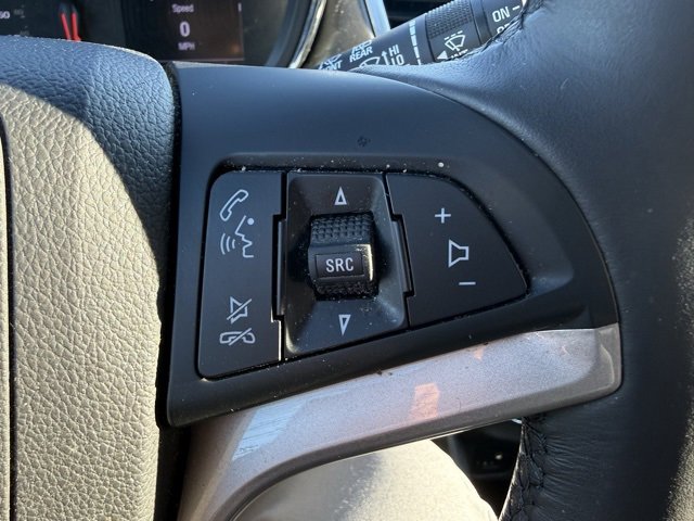 Used 2019 Chevrolet Trax LT w/ LT Convenience Package image 21