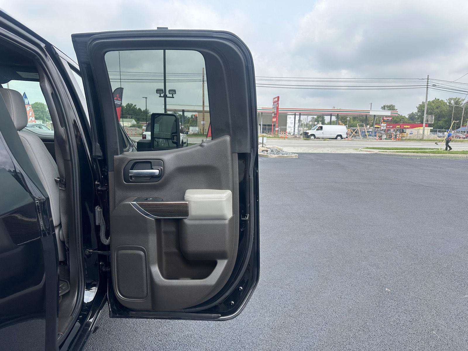 Used 2020 Chevrolet Silverado 1500 RST w/ All-Star Edition RWD image 25