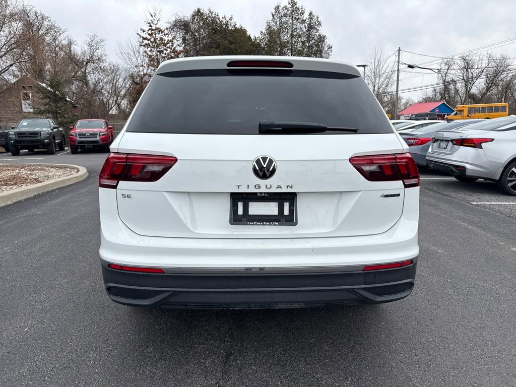 Used 2022 Volkswagen Tiguan SE image 6