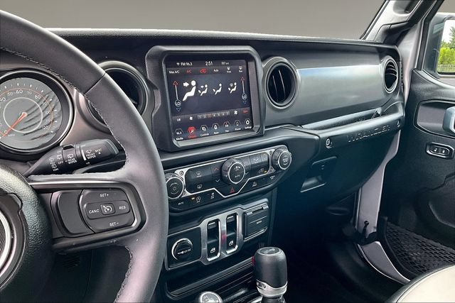 Used 2023 Jeep Wrangler Sport AWD/4WD image 7