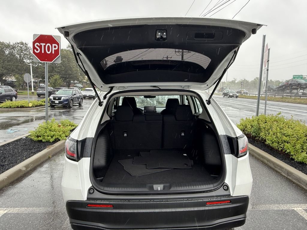 Used 2025 Honda HR-V LX image 24