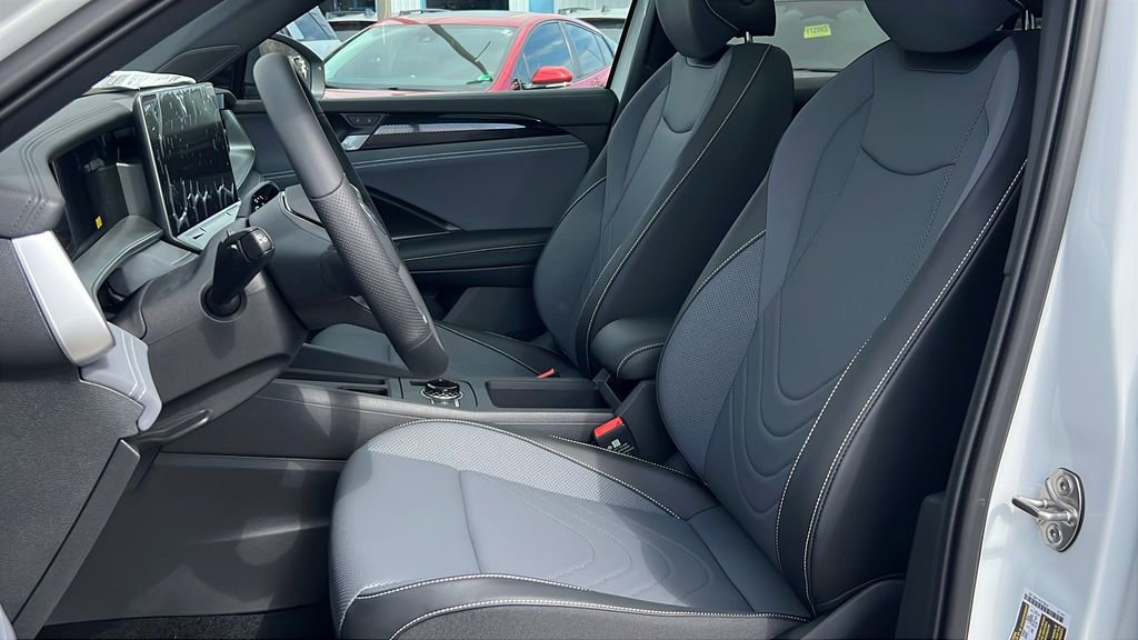 New 2026 Volkswagen Tiguan SE R-Line image 17