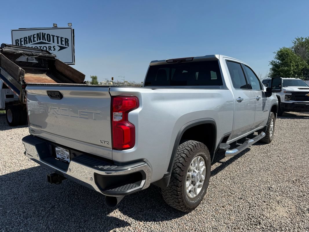 Used 2020 Chevrolet Silverado 2500 LTZ w/ LTZ Plus Package AWD/4WD image 10