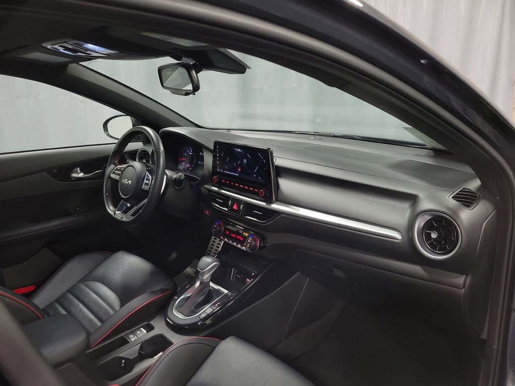 Used 2023 Kia Forte GT w/ GT2 Package image 27